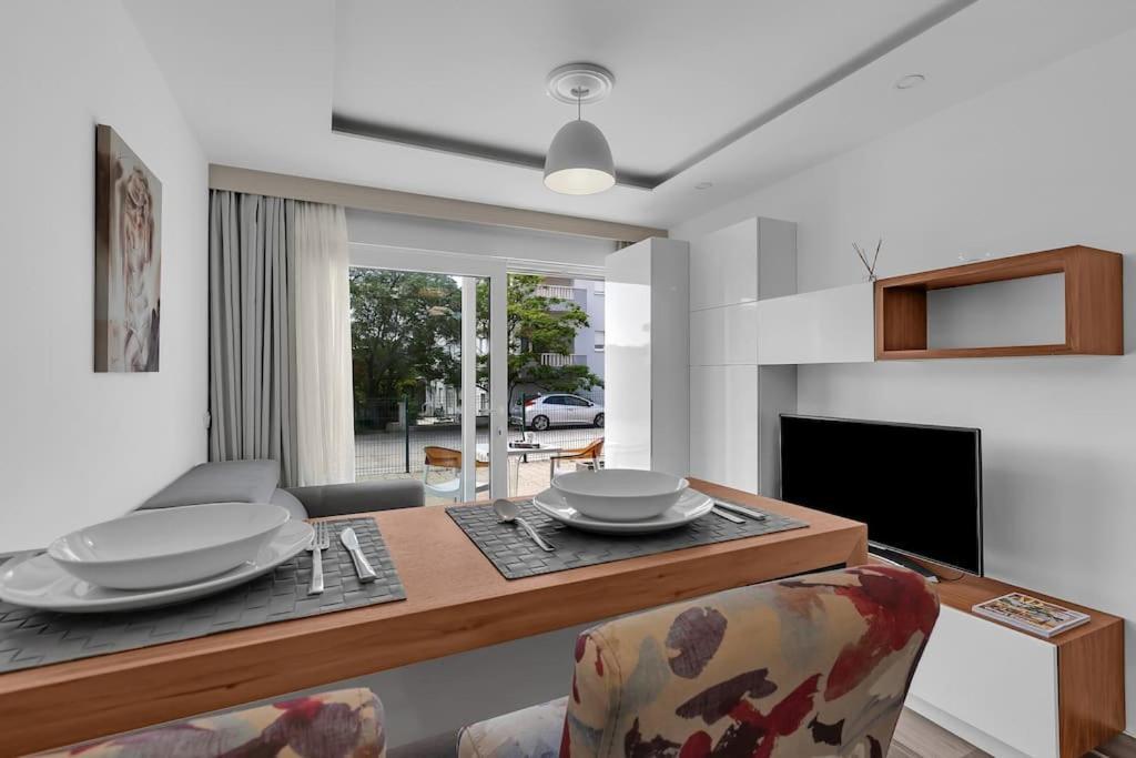 Brotis - Studioapartment - Makarska Exklusiv โพรไมนา ภายนอก รูปภาพ